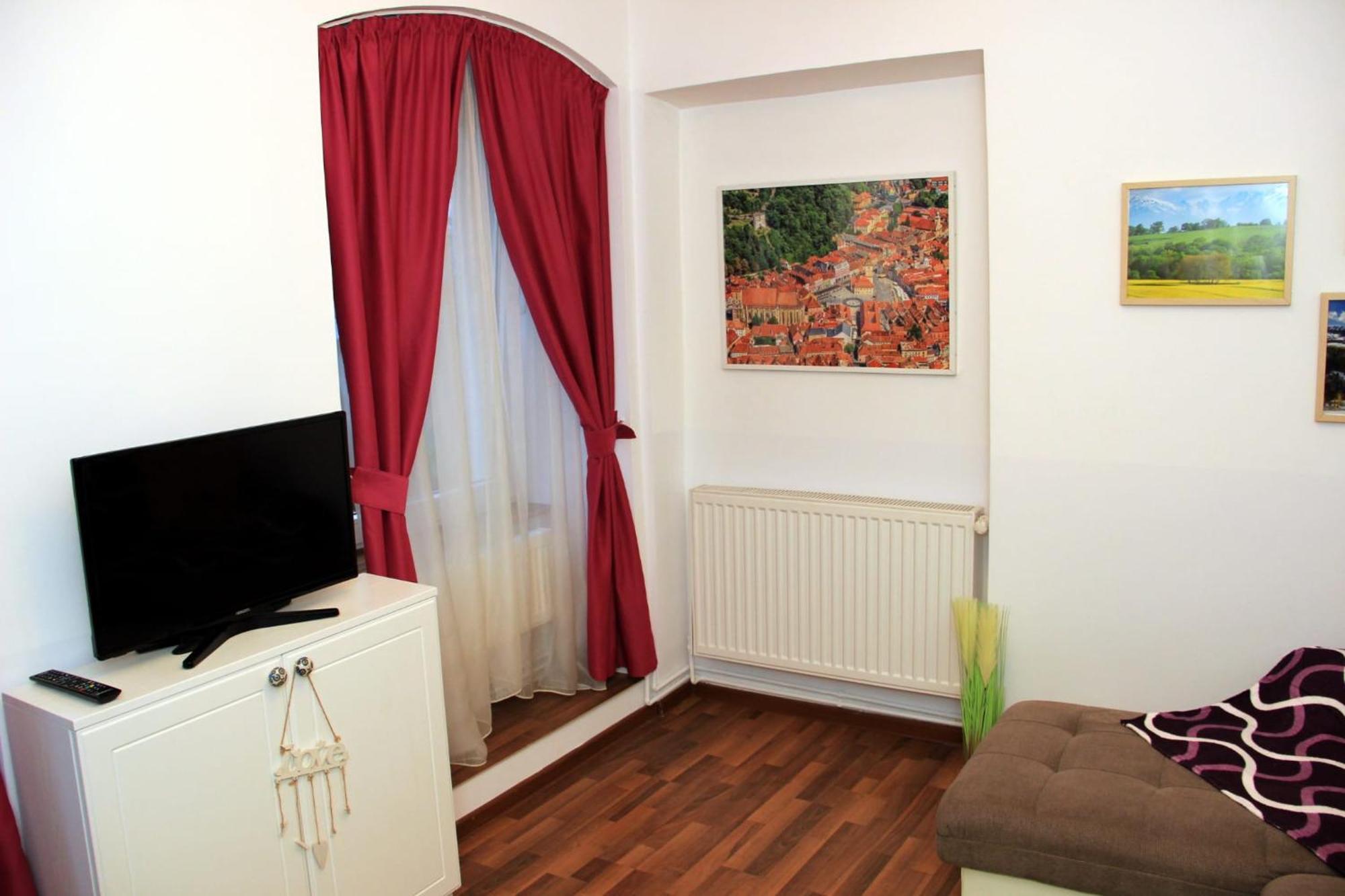John Residence Apartment Brasov With Parking Option Extérieur photo