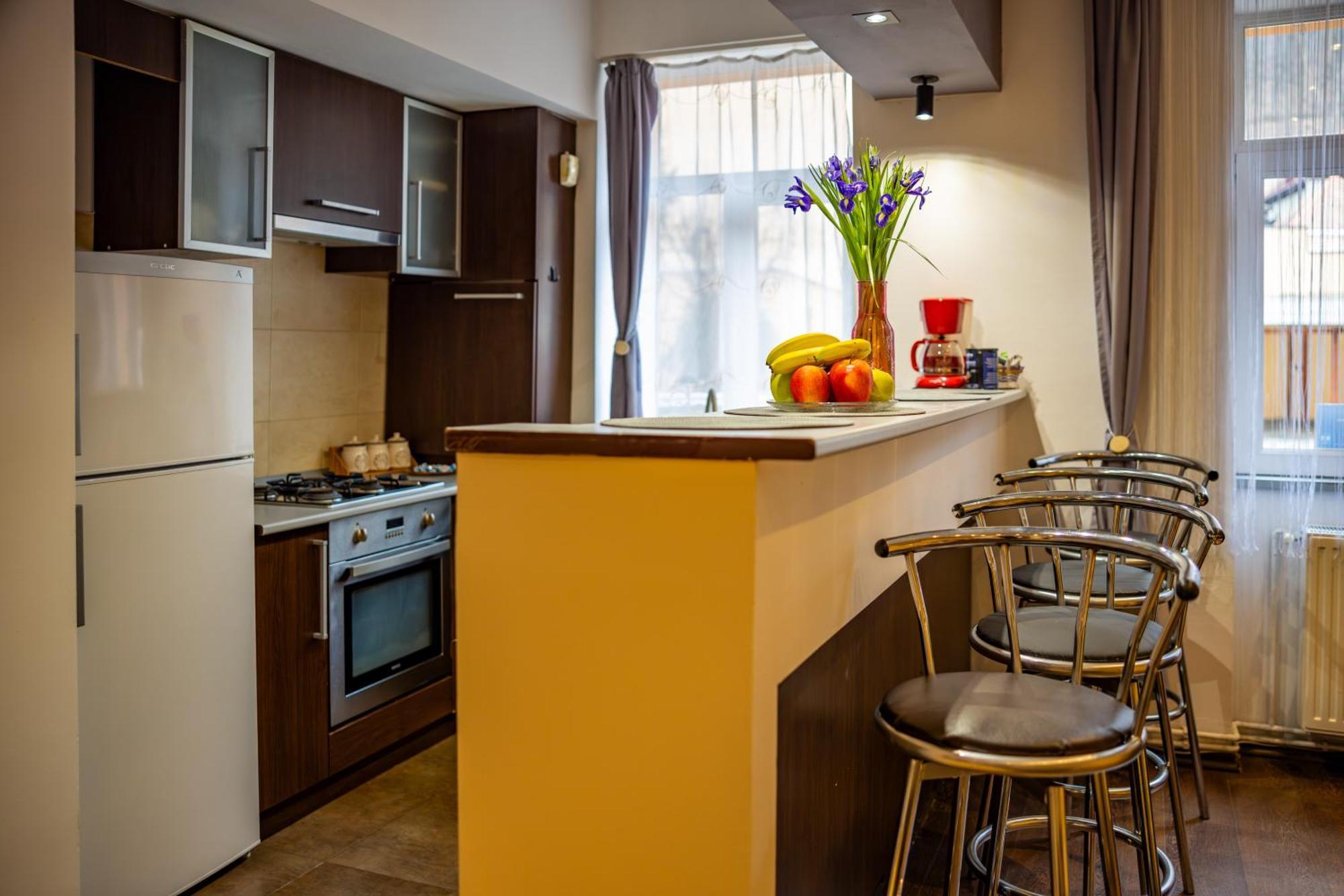 John Residence Apartment Brasov With Parking Option Extérieur photo
