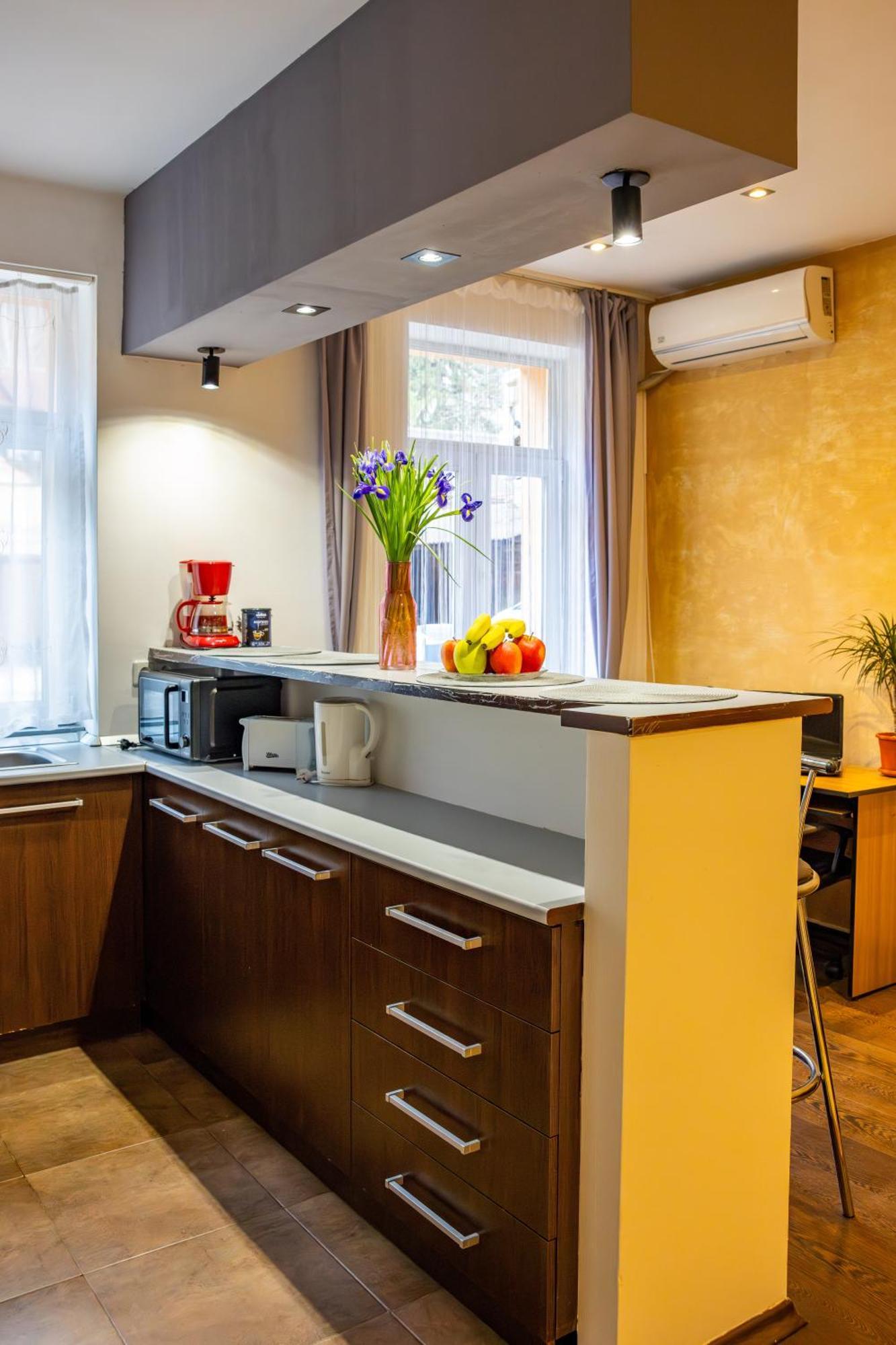 John Residence Apartment Brasov With Parking Option Extérieur photo